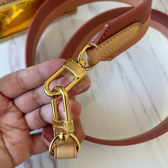 Authentic replacement strap SOLD - Picture 3 of 6